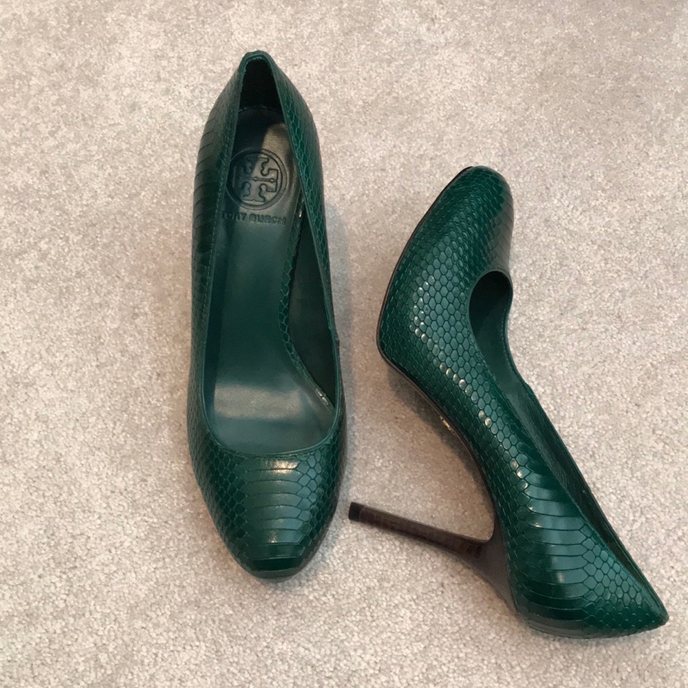 Green Tory Burch Heels 7.5! 3.75” heel!